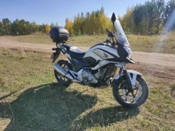 Honda NC 700XA. 700����. ��., ��������, ���, � �������� ����