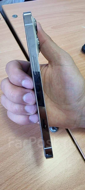 Apple iPhone 13 Pro. �/�, �����, 4G LTE ����