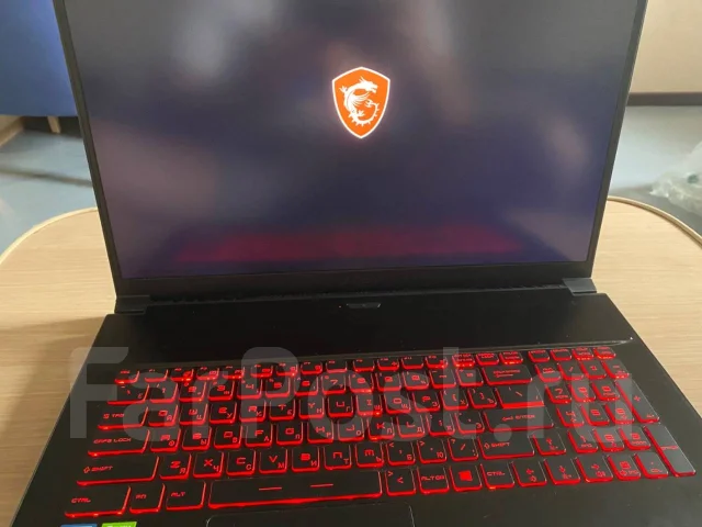 MSI GF75 Thin 9SCSR. 17", 1����, ��� 8 ��, ���� 1���, WiFi: 1, Bluetooth: 1, ����������� �� 24��. ����