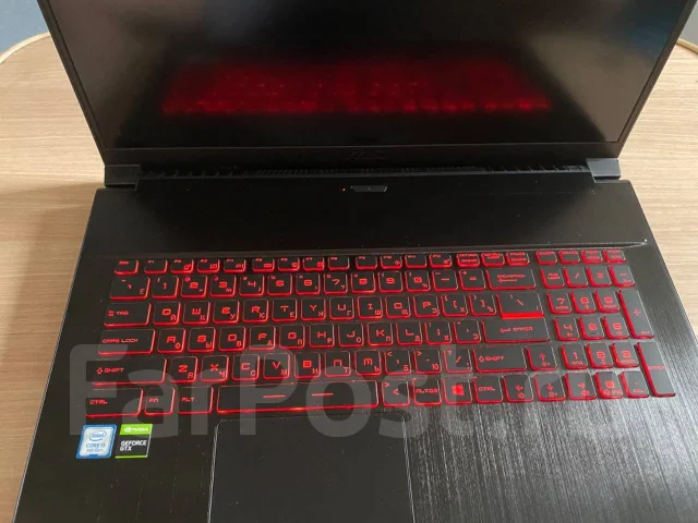 MSI GF75 Thin 9SCSR. 17", 1����, ��� 8 ��, ���� 1���, WiFi: 1, Bluetooth: 1, ����������� �� 24��. ����