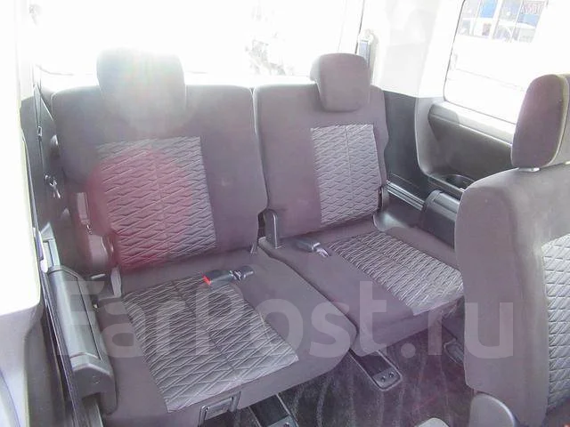Mitsubishi Delica D:5. �������, 4wd, 2.3 (148��.�.), ������, 23����. ��. ��� ����� �� ������������ ����