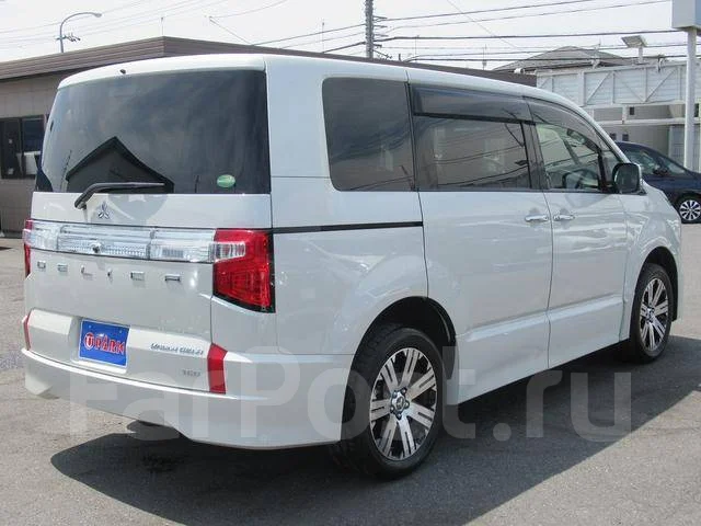 Mitsubishi Delica D:5. �������, 4wd, 2.3 (148��.�.), ������, 23����. ��. ��� ����� �� ������������ ����
