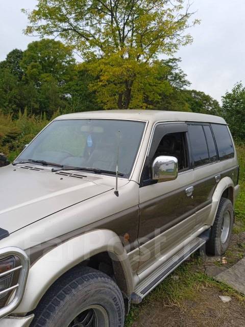 Mitsubishi Pajero, 1992 во Владивостоке
