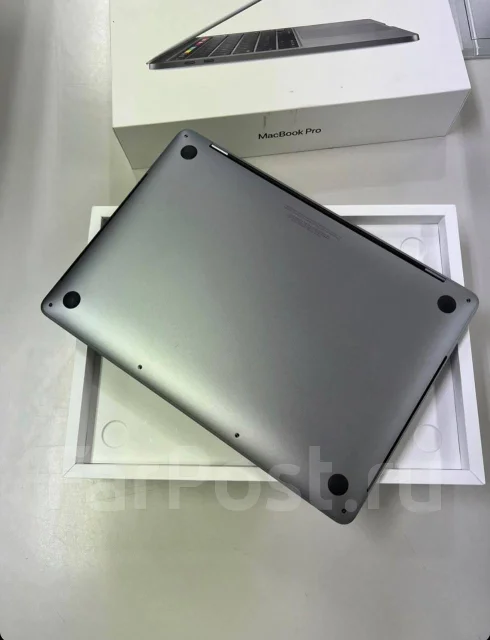 Apple MacBook Pro 13 2020. 13.3", ��� 16 ��, ���� 512���, WiFi: 1, Bluetooth: 1 ����
