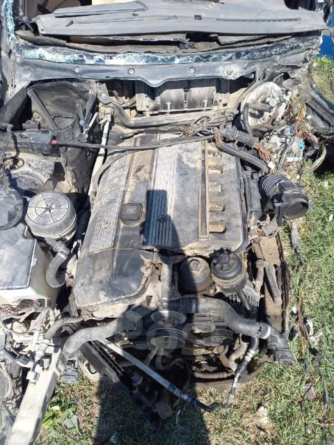 BMW X3 ����