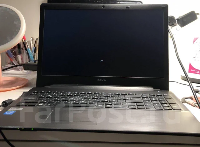 DEXP Aquilon O155. 15.6", 1,6����, ���� 500���, WiFi: 1, Bluetooth: 1 ����