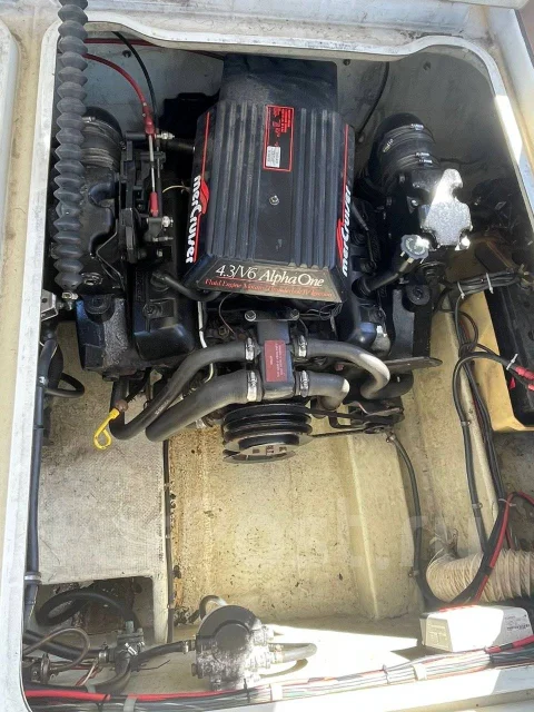 Yamaha PC-26. 1996 ���, ����� 8��., ��������� ������������, 440��.�., ������ ����