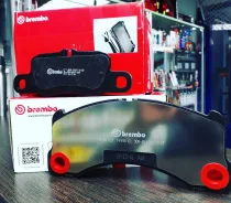 ��������� ������� Brembo P65021 Porsche Cayenne, Panamera P65021 ����