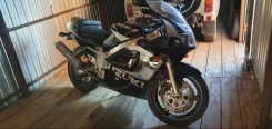 Suzuki GSX-R 600. 600����. ��., ��� ������� ����