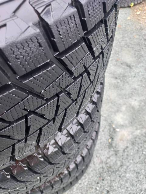Колеса 265/60/18, 18", 4 шт, 265 мм, 60 %, радиальный, Bridgestone ...