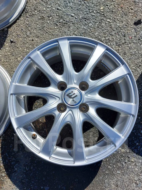 Rota Real Lite. 5.5x15", 4x100, ET42 ����