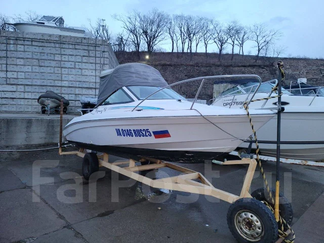 ���� 18. 2015 ���, ����� 5,5��., ��������� ���������, 60��.�., ������ ����