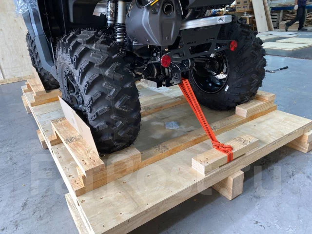 BRP Can-Am Outlander 1000R XT-P. ��������, ��, ��� ������� ����