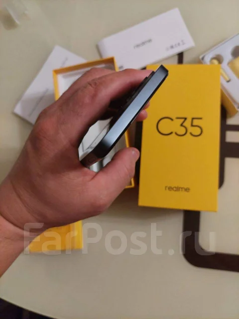 Realme C35. �����, ������, 4G LTE ����