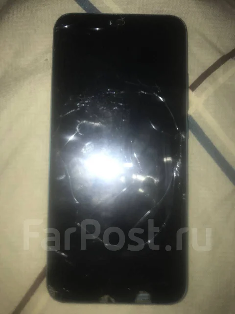 Honor 10. �/�, �����, 3G, 4G LTE, Dual-SIM, NFC ����