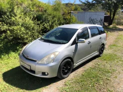 Toyota Wish. �������, ��������, 1.8 (132��.�.), ������, 170 000����. �� ����