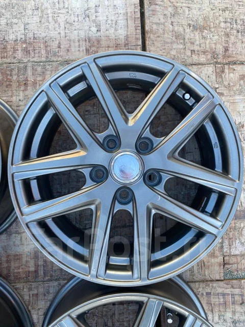 Cross Street CR-01. 6.5x16", 5x114.3, ET38, �� 73,1���. ����