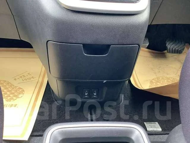 Nissan Serena. ��������, 4wd, 2.0 (150��.�.), ������, �/�. ��� ����� �� ������������ ����
