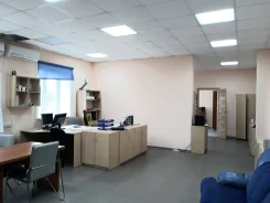 ���� �� ���������. 3300��&sup2;, ����� ��������� 46, �-� �����������, 3,4/8 ���� ����