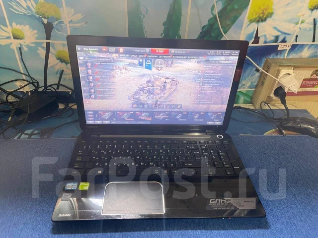 Toshiba. 17.3", 1,9����, ��� 8 ��, ���� 512���, WiFi: 1, Bluetooth: 1, ����������� �� 4��. ����