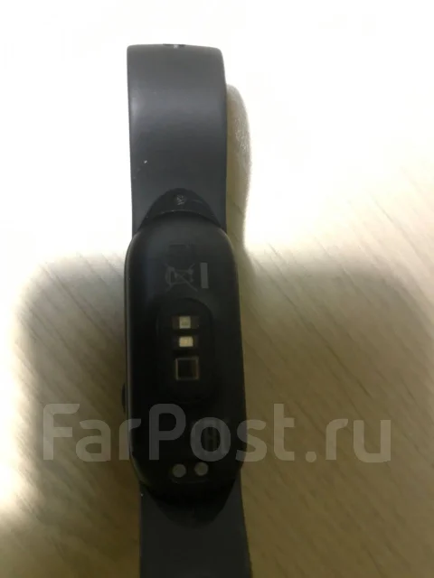 Xiaomi Mi Band. NFC ����
