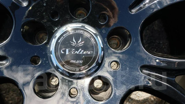 Inter Milano Voltec Extreme F-5. 8.0x18", 5x114.3, ET42, �� 70���. ����