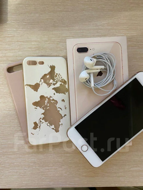 Apple iPhone 8 Plus. �/�, �������, 4G LTE, NFC ����