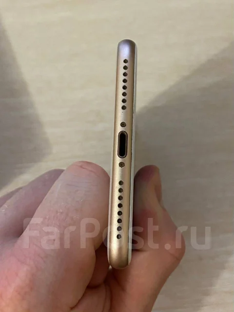 Apple iPhone 8 Plus. �/�, �������, 4G LTE, NFC ����