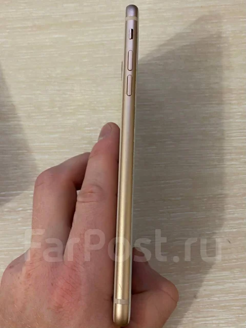 Apple iPhone 8 Plus. �/�, �������, 4G LTE, NFC ����