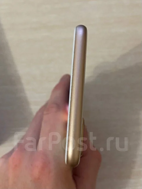 Apple iPhone 8 Plus. �/�, �������, 4G LTE, NFC ����