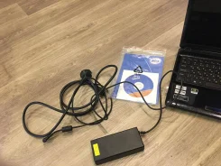 DNS. 16.1", 1,0����, ��� 12 ��, ���� 200���, WiFi, Bluetooth, ����������� �� 4��. ����