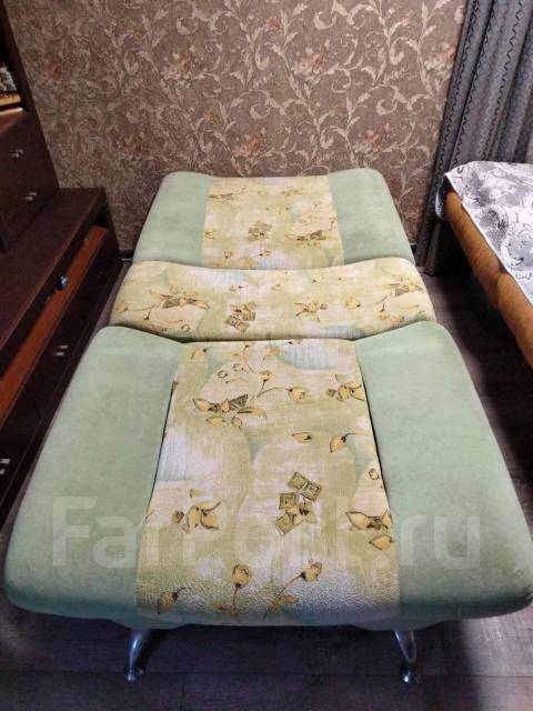 Кресло-кровать, б/у, в наличии. Цена: 5 500₽ во Владивостоке
