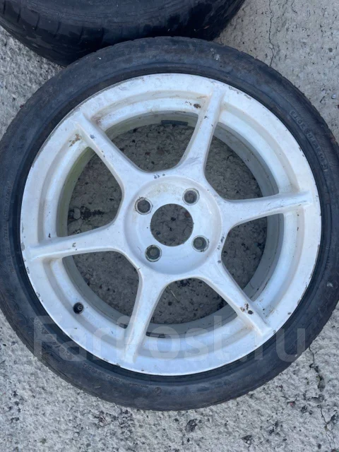 Buddy Club P1. 7.0x17", 4x114.3, ET43 ����