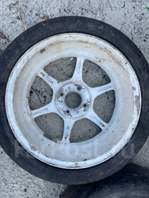 Buddy Club P1. 7.0x17", 4x114.3, ET43 ����