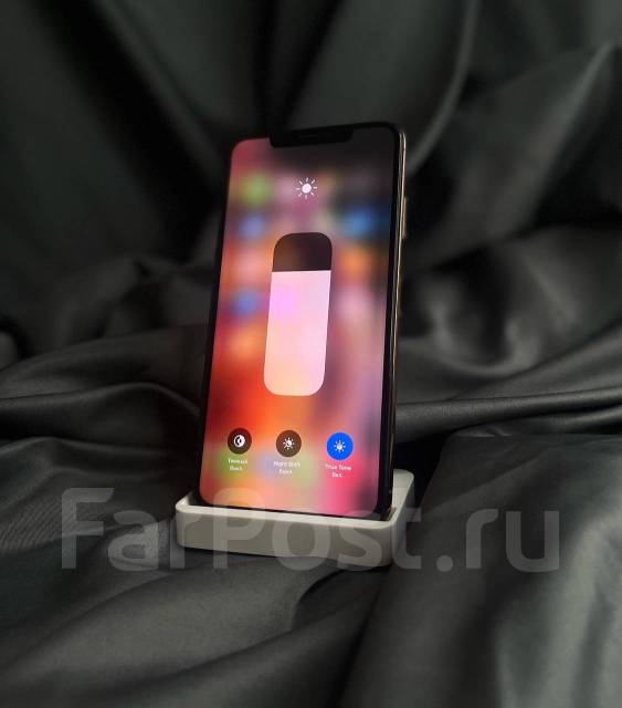 iPhone XS Max 64gb gold - Смартфоны и сотовые телефоны в Уссурийске