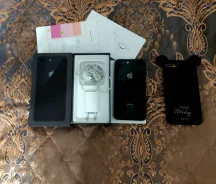 Apple iPhone 8 Plus. �/�, �������, ������, 3G, 4G LTE, ����������, NFC ����