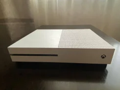 Microsoft Xbox One S ����