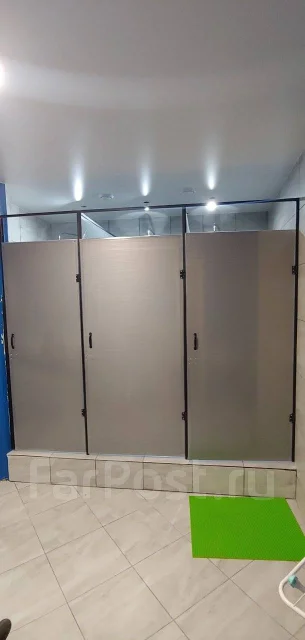 Изготовление душевых и санитарных перегородок из поликарбоната ...