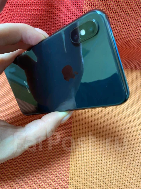 Apple iPhone X. �/�, ������, 4G LTE, ����������, NFC ����
