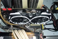 GeForce GTX 1070 ����