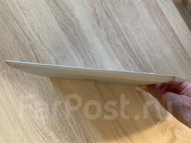 Apple iPad 4 ����