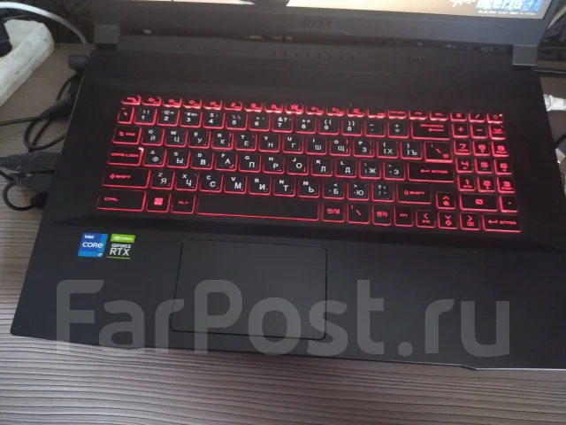 MSI Sword 17. 17.3", 2,3����, ��� 16 ��, ���� 500���, WiFi: 1, Bluetooth: 1, ����������� �� 6��. ����