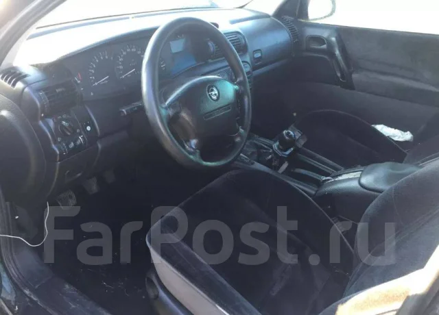 Opel Omega ����