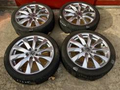 Honda. 7.0x18", 5x114.3, ET50.     