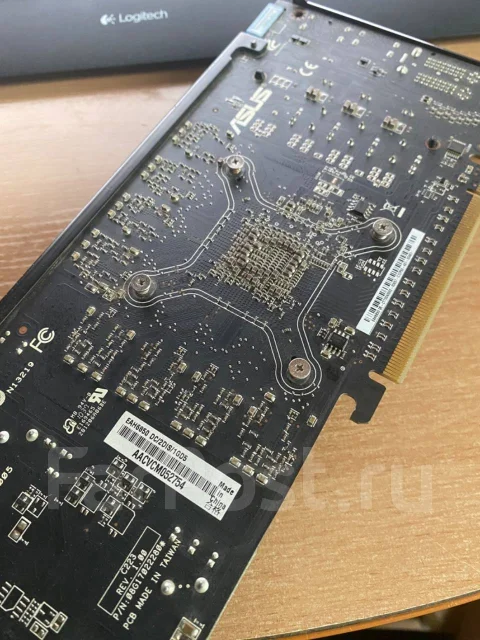 Radeon HD 6850 ����