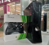 Microsoft Xbox 360 Slim ����