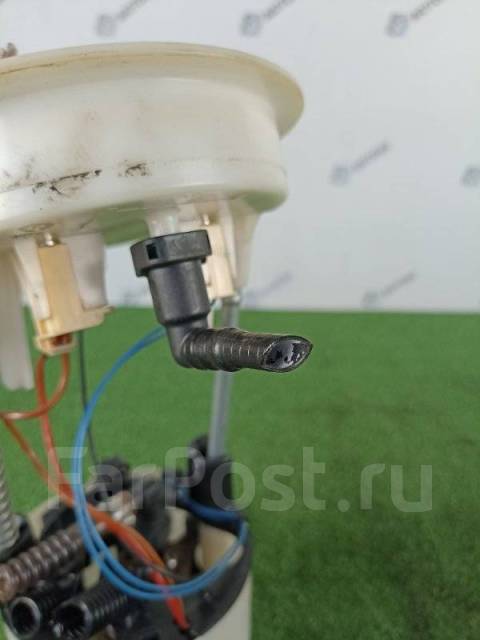 Топливный насос бмв е90. Бензонасос БМВ е90 n46b20. БМВ х3 е83 бензонасос. Фильтр топливного насоса БМВ 3 g20. Быстросъемы на бензонасос BMW.