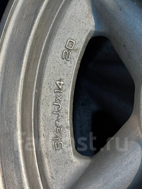 Almex. 5.5x14", 4x114.3, ET20 ����
