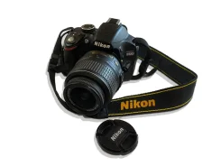 Nikon D3200 Kit ����