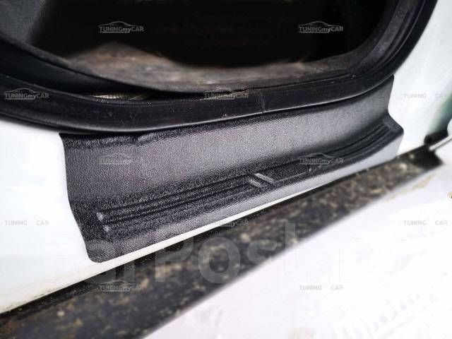 Как снять пластиковые накладки на пороги нива шевроле - 81 фото